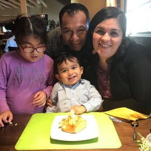 Meet your Posher, Carlos